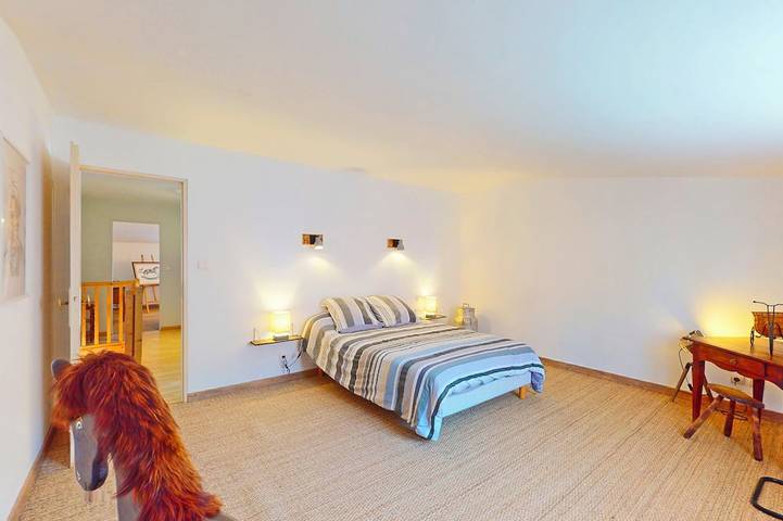 Gîte pour 8 personnes, avec jardin à Voiteur - 2