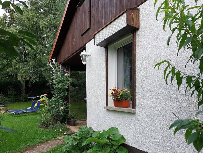 Ganze Ferienwohnung, Ferienhaus "Waldblick" - Fh mit 1 Wohnz.,1 Schlafz.,Küche,Bad Du+Wc,48 m², 2 P.,Eg,Terrasse in Waltershausen, Gotha und Umgebung