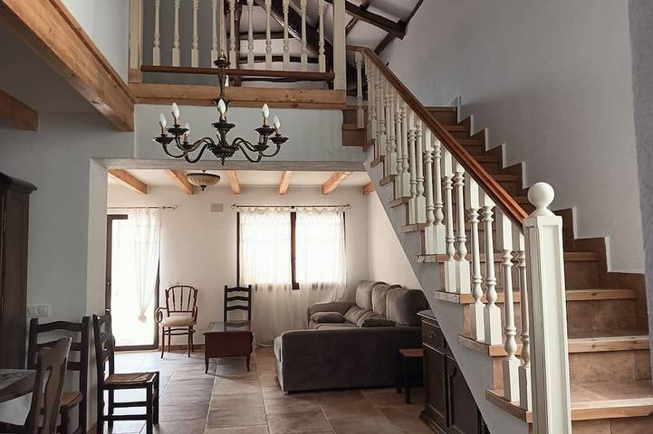 Gîte pour 18 personnes, avec piscine - 1