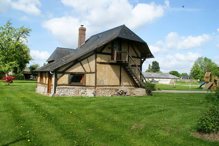 Gîte pour 3 personnes, avec Terrasse et Jardin