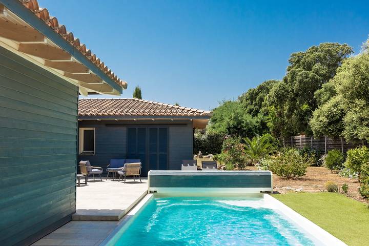 Villa pour 10 personnes, avec piscine et jardin, adapté aux familles en Corse-du-Sud - 4