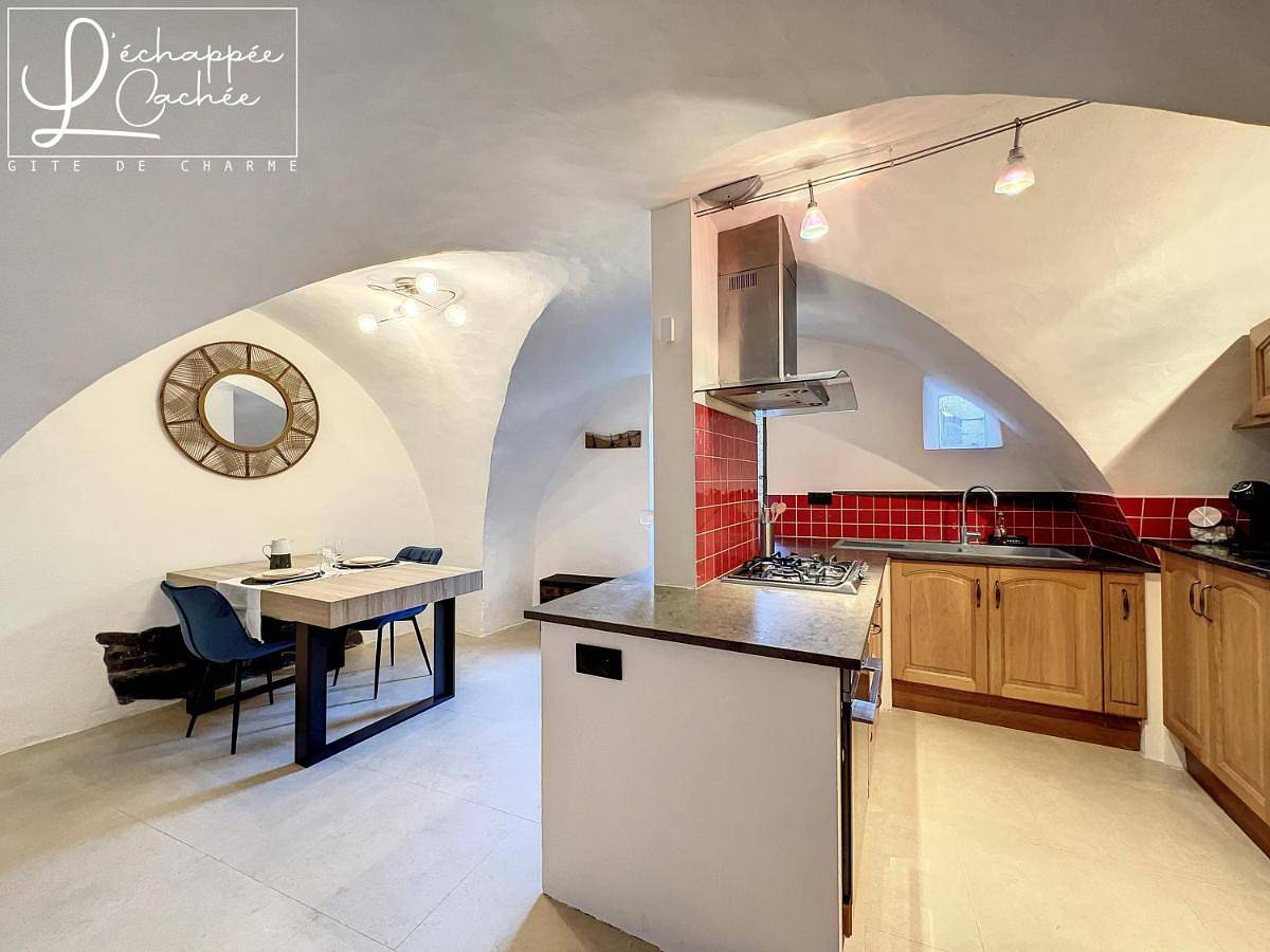 One-Bedroom House in Saint-Étienne-de-Fontbellon, Ardèche