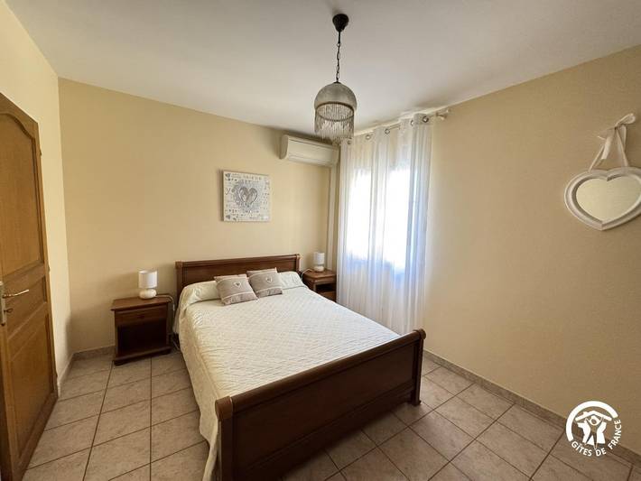 Gîte pour 6 personnes, avec terrasse à Elne - 4