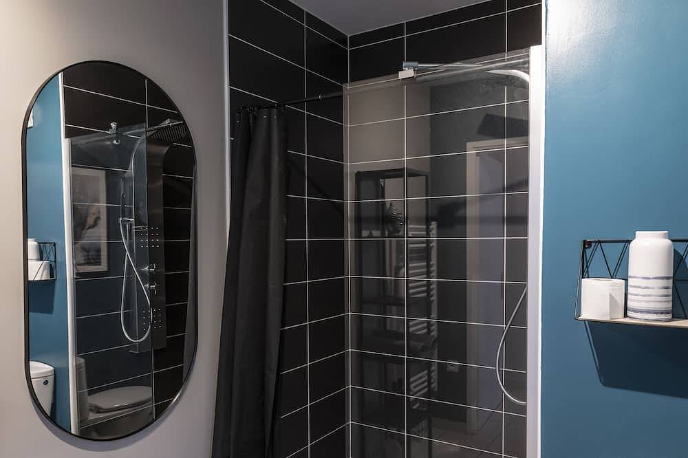 Apartamento entero, Encantador estudio en residencia con estacionamiento. in Bussy-Saint-Georges, Sena y Marne