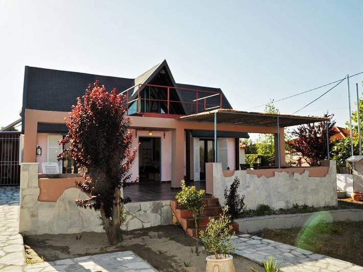 Location de vacances pour 4 personnes, avec jardin ainsi que terrasse et vue, animaux acceptés dans Portes - 2
