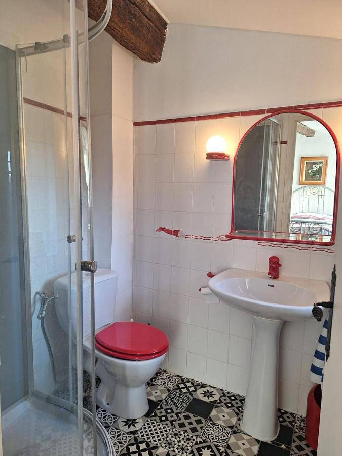 Double Room with Garden View in Calvisson, Région de Nîmes