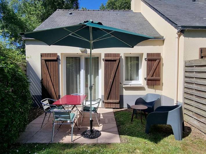 Location de vacances pour 4 personnes, avec piscine ainsi que terrasse et vue dans Golf Saint-Laurent - 2