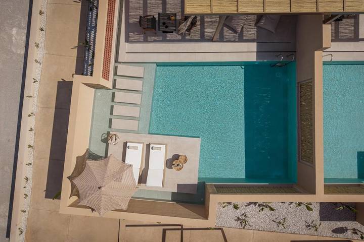 Appart’hôtel pour 2 personnes, avec Balcon et Terrasse ainsi que Jardin et Piscine
