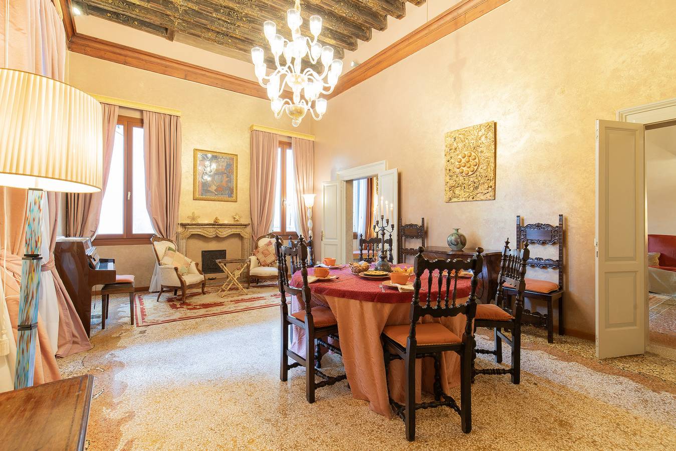 Fortuny 3967 Luxury suites & wine in Venezia, Laguna di Venezia