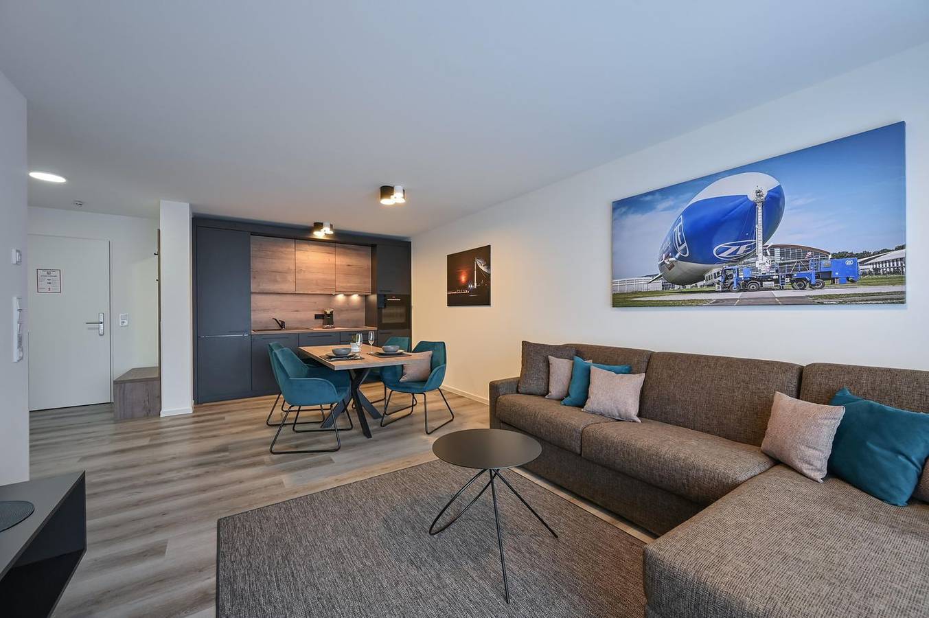 Ganze Wohnung, Ferienappartementhaus Stock - Ferienwohnung Nr. 8 in Friedrichshafen, Region Bodensee-Oberschwaben