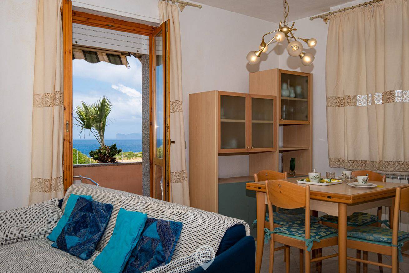 Ganze Wohnung, Ferienwohnung für 4 Personen mit Balkon/Terrasse in Alghero, Sassari Provinz