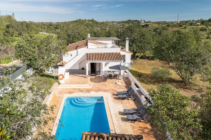 Bed and breakfast para 2 pessoas, com jardim e varanda no Algarve