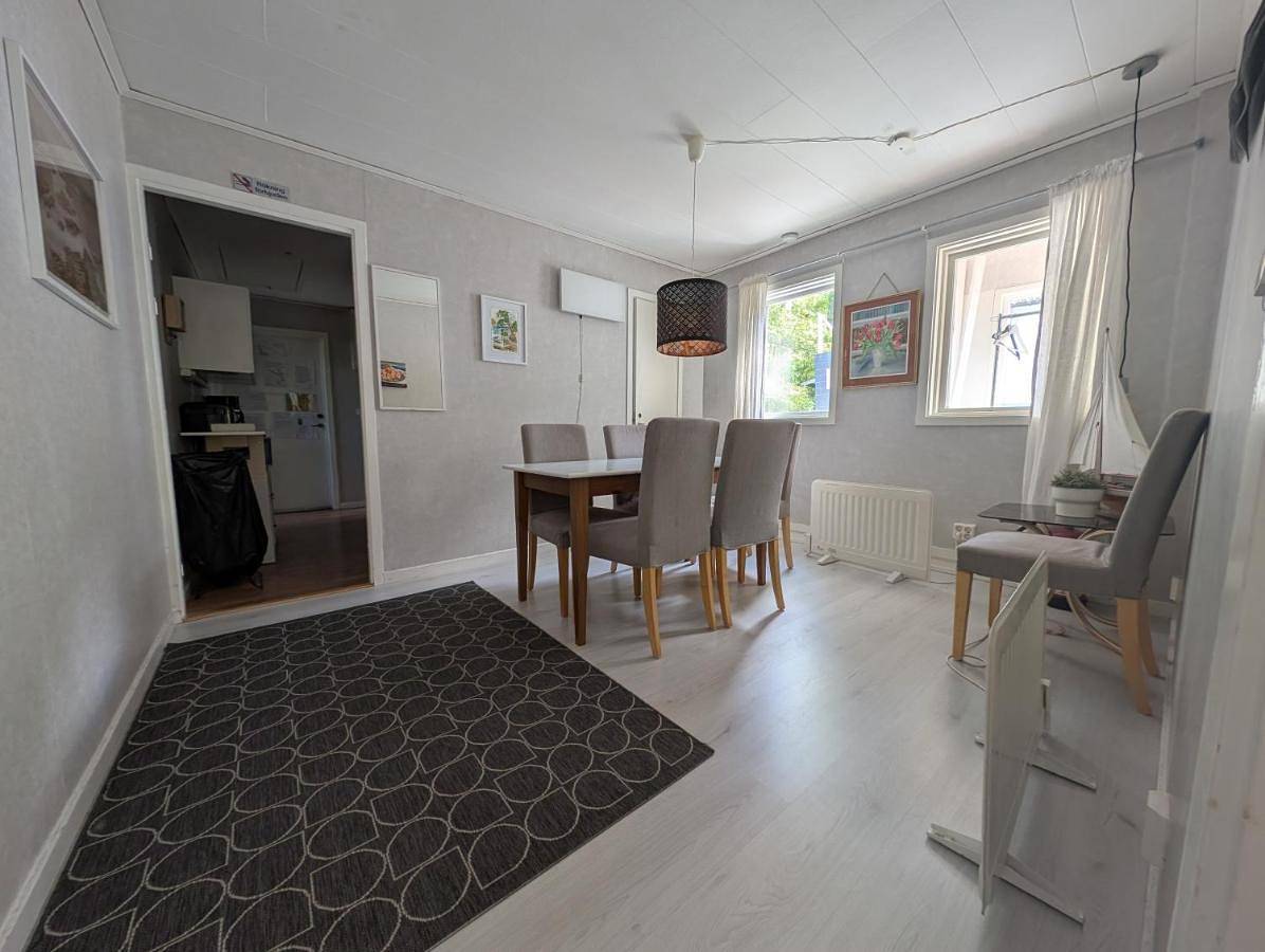 Two-Bedroom House in Kummelnäs, Nacka