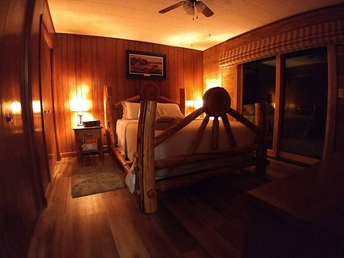 Cabin for 6 people, with terrace in Upper Peninsula of Michigan