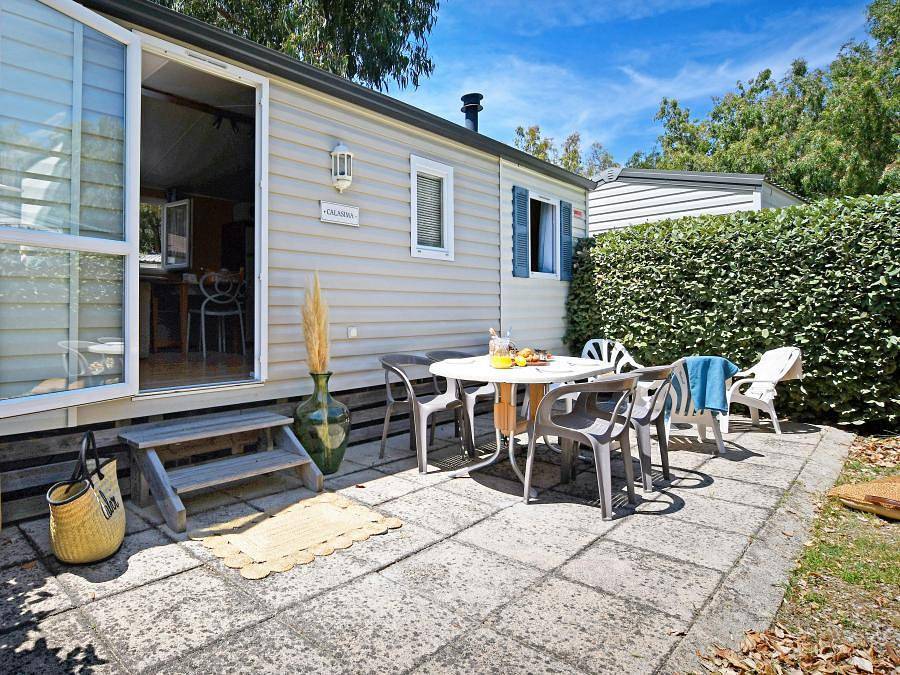 Camping Les Castors - Mobile home 4 persons - Argentella 31 m², air-conditioned, 2 bedrooms in Calvi, Calvi region