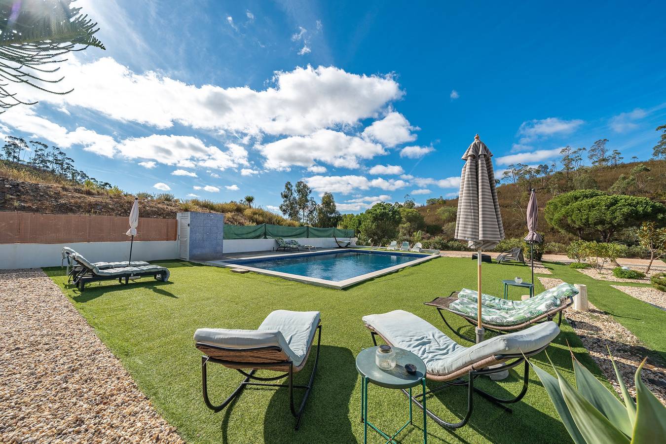 Villa 'Atitudo Nature' mit Bergblick, Wlan und Klimaanlage in Mexilhoeira Grande, Faro Distrikt