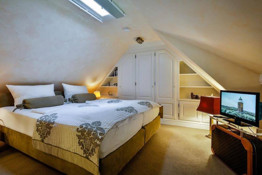 Ganze Wohnung, Captain Suite – Kampen, 2 room apartment with indoor pool in Kampen (Sylt), Sylt