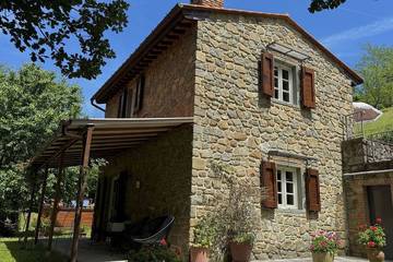 Agriturismo für 6 Personen, mit Whirlpool und Pool sowie Garten in der Toskana