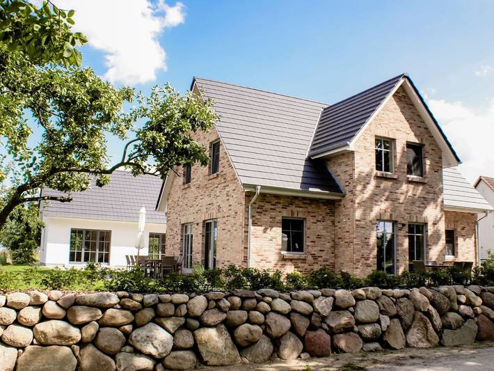 Ferienhaus für 14 Personen, mit Sauna und Garten sowie Seeblick und Terrasse, kinderfreundlich auf Usedom