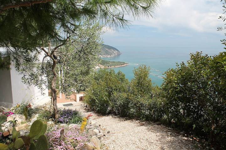 Ganze Wohnung, - Gli Orizzonti di Agata - Wohnung mit weitem Meerblick - Tulipano - in Mattinata, Gargano