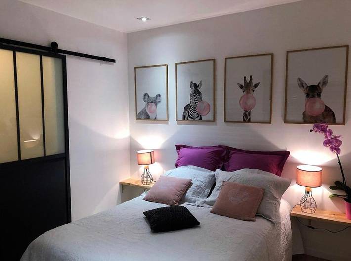 Chambre d’hôte pour 2 personnes, avec vue et jardin