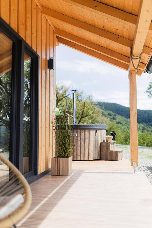 Maison pour 5 personnes, avec terrasse et vue, animaux acceptés à Alba (Romania)