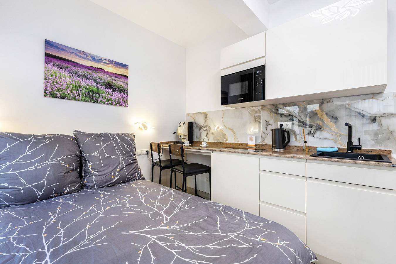 Apartamento entero, Apartamento 'Deluxe 1og' con Wi-Fi y aire acondicionado in Bonn, Renania