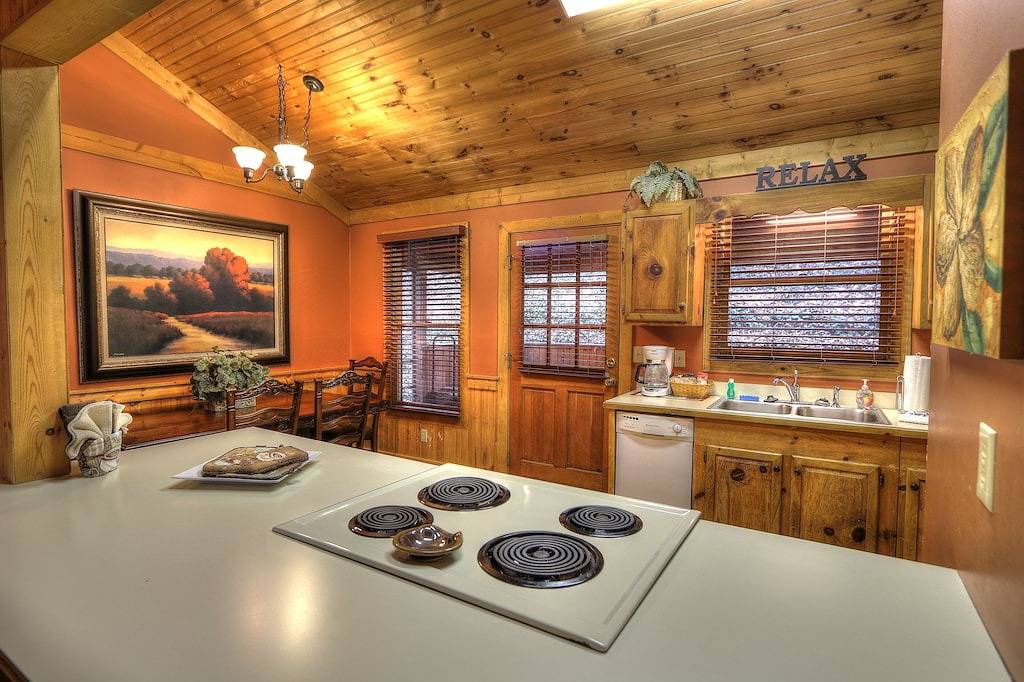 Buchen Sie für August und September und erhalten Sie 15% Rabatt auf 3 oder mehr Nächte! in Sevierville, Sevier County