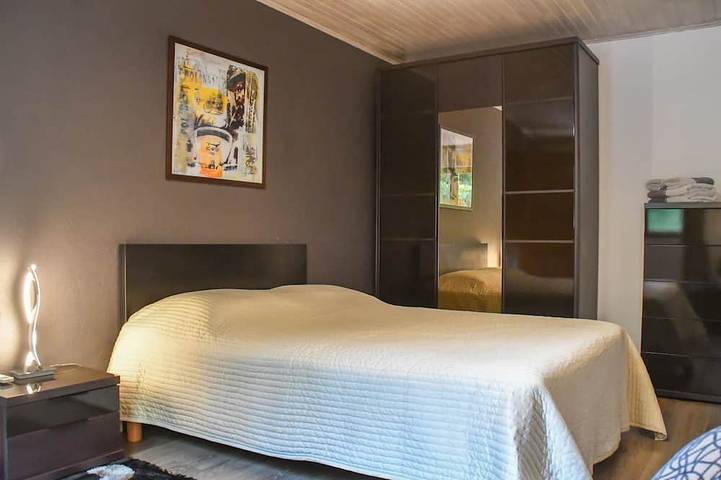 Location de vacances pour 8 personnes, avec jardin, animaux acceptés à Furiani - 4