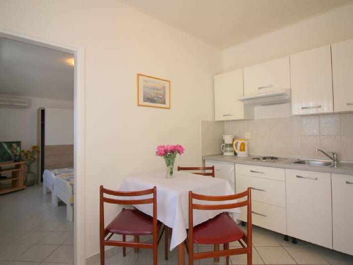 Bungalow für 2 Personen, mit Terrasse in Poreč - 2