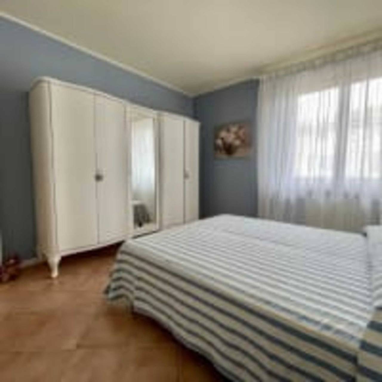 Entire apartment, Apartment 'Miralago Pool Lazise' with Private Pool, Wi-Fi and Air Conditioning in Lazise, Garda Mountains