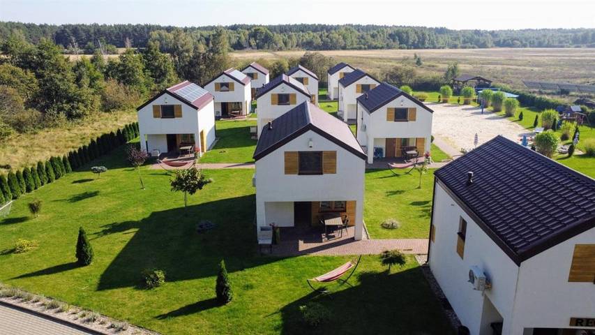 Domek letniskowy dla 9 osób, z Taras i Ogród oraz Basen i Widok w Żarnowska