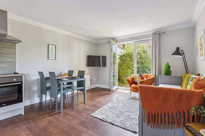 Apartamento de vacaciones para 6 personas, con jardín y balcón - 1