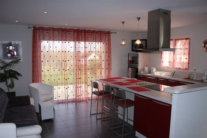 Gîte pour 5 personnes, avec terrasse et jardin dans Eure-et-Loir - 3