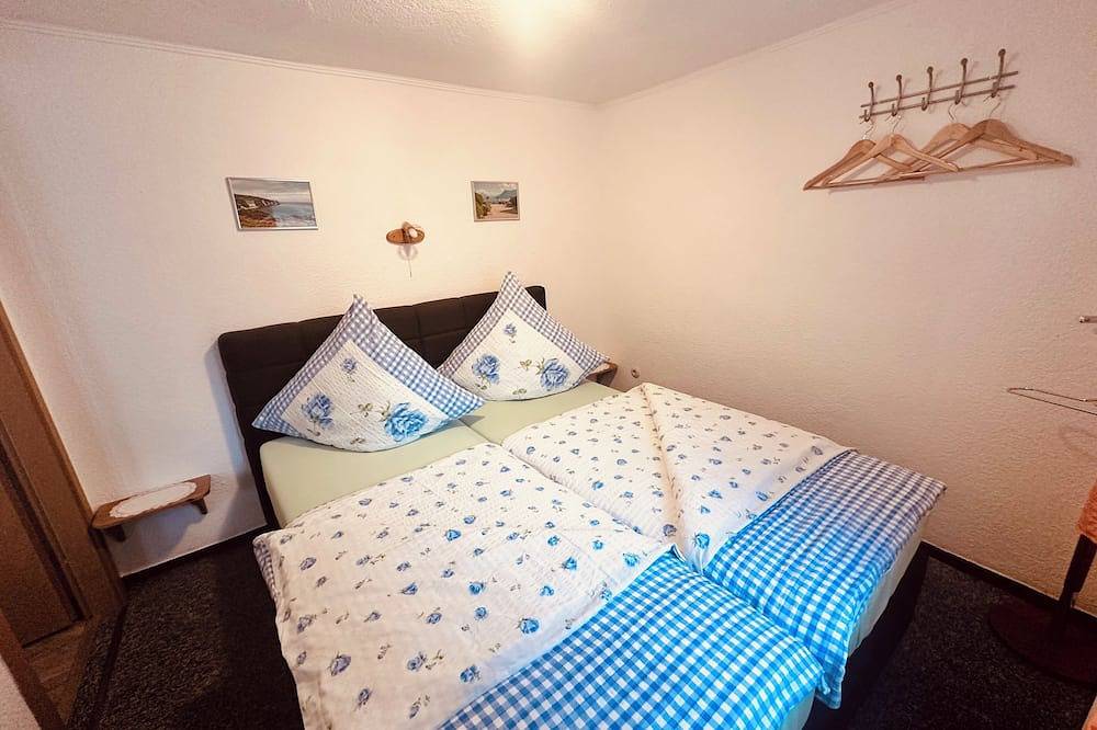 Ganze Wohnung, Ferienwohnung Nettelbeck- 2 Sz Ferienwohnung mit Zugang zum See in Altglobsow, Großwoltersdorf
