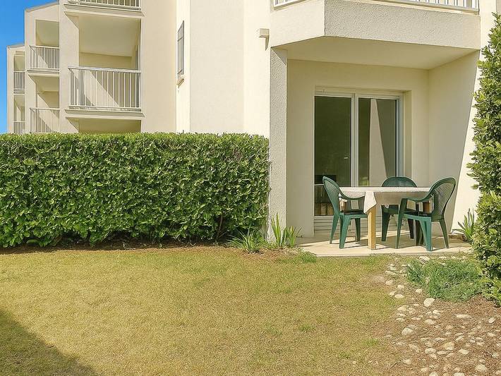 Gîte pour 2 personnes, avec piscine et terrasse à Saint-Cyprien - 4