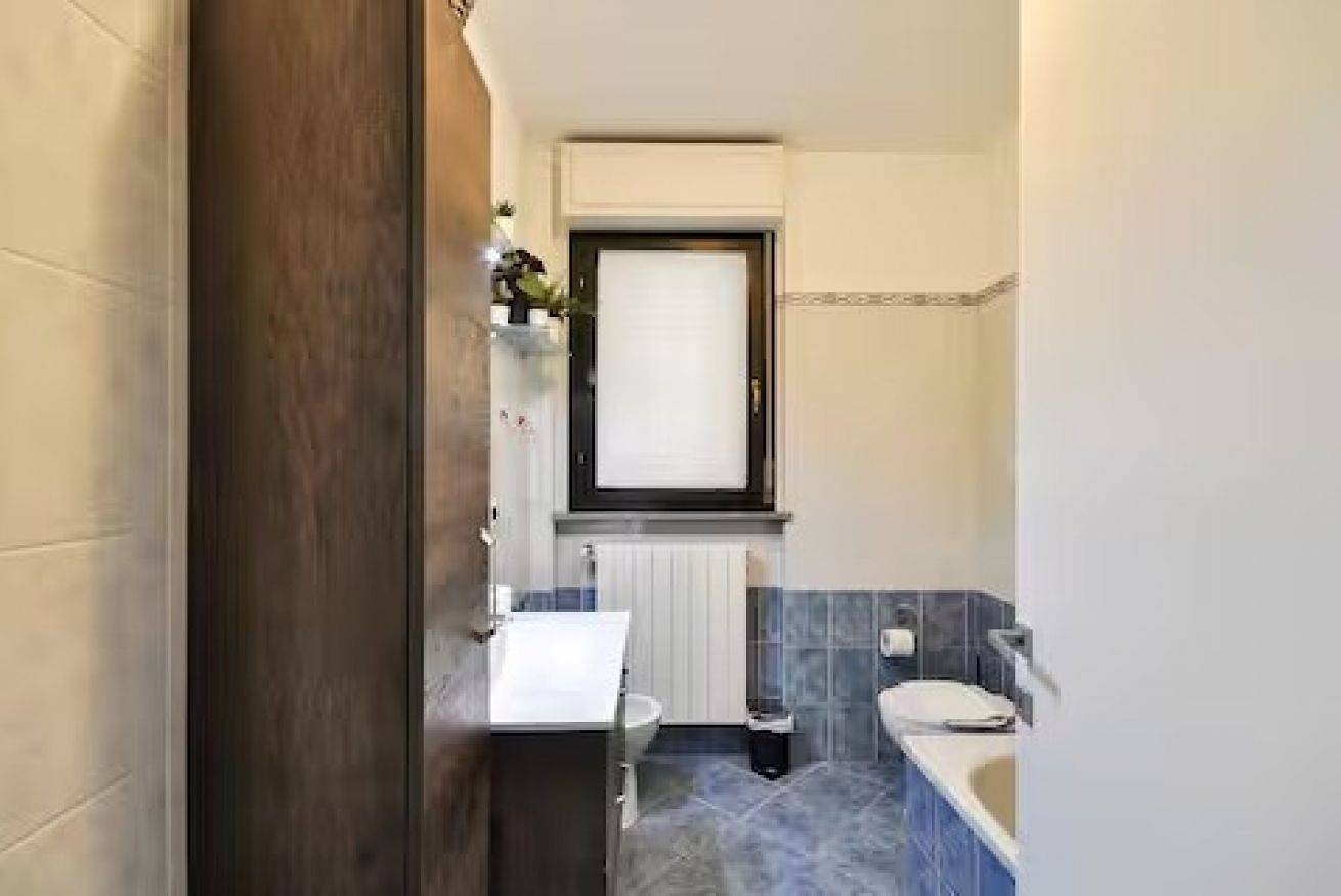 Ganze Wohnung, Ferienwohnung für 2 Personen mit Balkon/Terrasse in Mailand, Mailand Provinz
