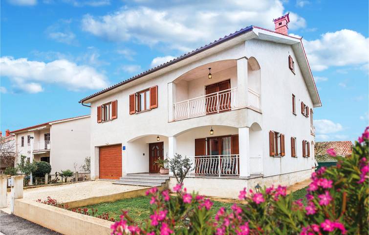 Ferienwohnung für 4 Personen, mit Terrasse in Fazana - 2