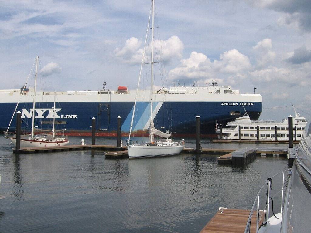 Hausboot in Boston Harbor Wifi A / C / Heat Lassen Sie sich einschlafen in Boston, Massachusetts