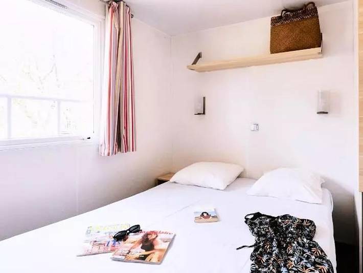 Mobil home pour 5 personnes, avec bassin pour enfant à Saint-Saturnin-lès-Apt - 4