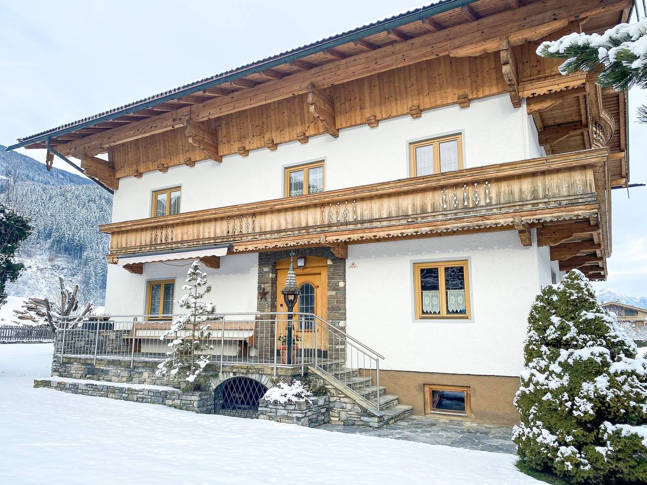 Ganze Ferienwohnung, Ferienhaus Wachterhof 2.Og in Tuxer Alpen, Aschau im Zillertal
