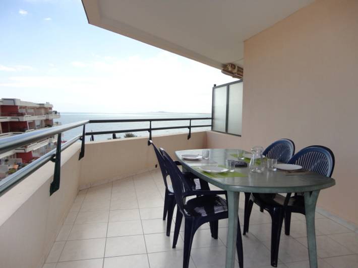 Gîte pour 6 personnes, avec piscine et terrasse dans Plage Lazaret - 2