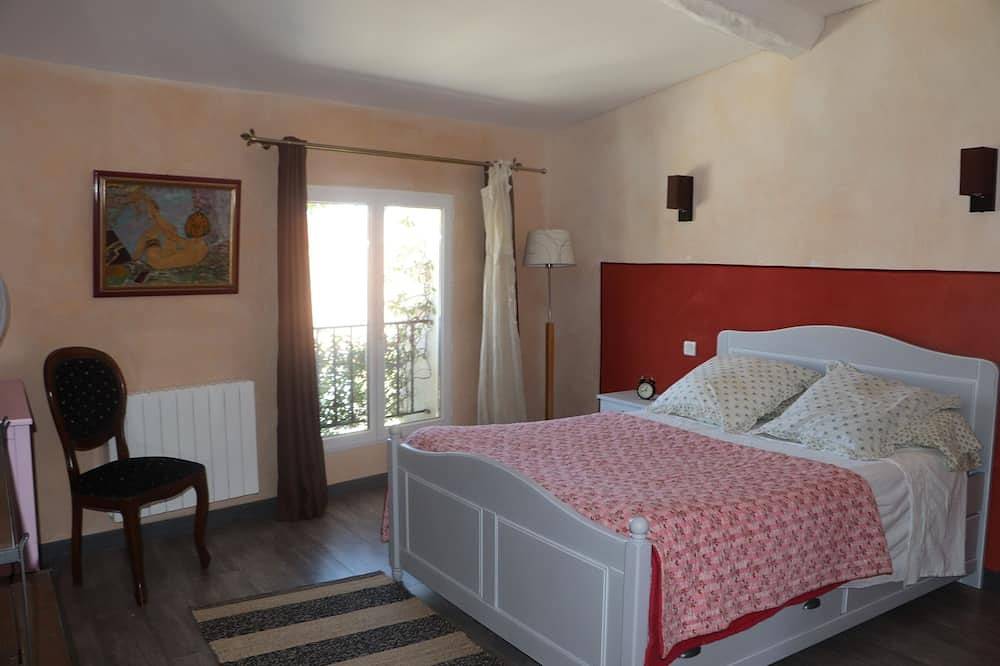 Geheel appartement, \"Suite Beau Séjour\" in historisch dorp nabij de zee en Montpellier in Pignan, Côte d'Améthyste
