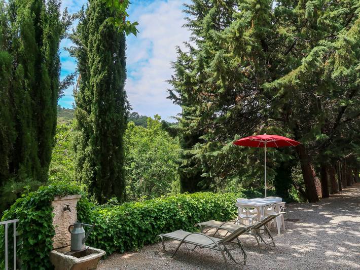 Maison de vacances pour 4 personnes, avec Terrasse ainsi que Jardin et Vue en Provence-Alpes-Côte d'Azur