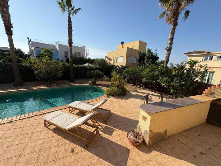 Casa rural para 8 personas, con terraza y piscina, Se admiten mascotas en Turre - 2