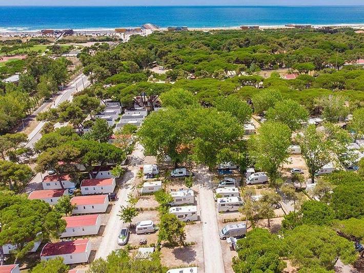 Camping für 6 Personen, mit Terrasse in Metropolregion Lissabon