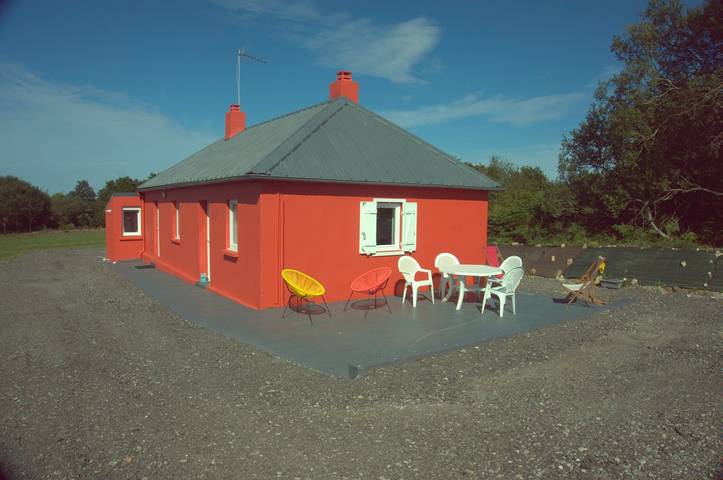 Gîte pour 5 personnes, avec terrasse et jardin