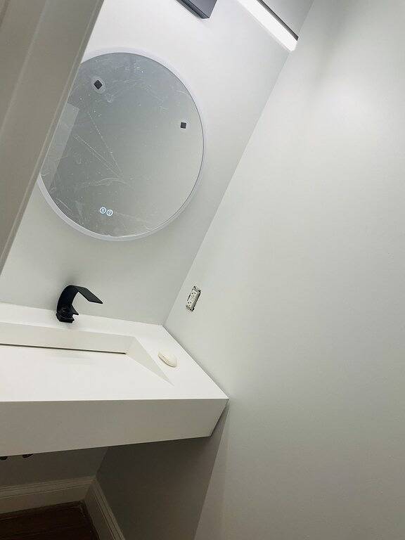 Lake Jeanette Luxury Escape - 4Br + Office + Ev in Greensboro, Guilford County