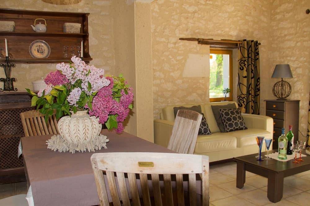 Gîte 5 - \"Le Chêne\" (Climatismo De Alquiler) in Monflanquin, Región de Villeneuve-sur-Lot