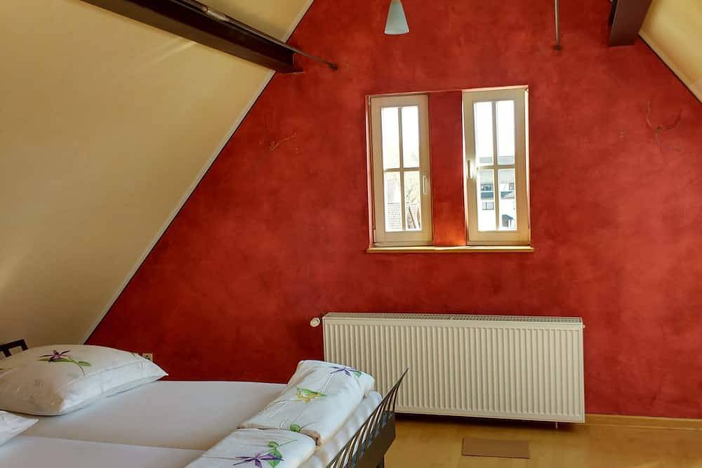 Franconian half-timbered house for 5 people in Krombach, Spessart-Mainland